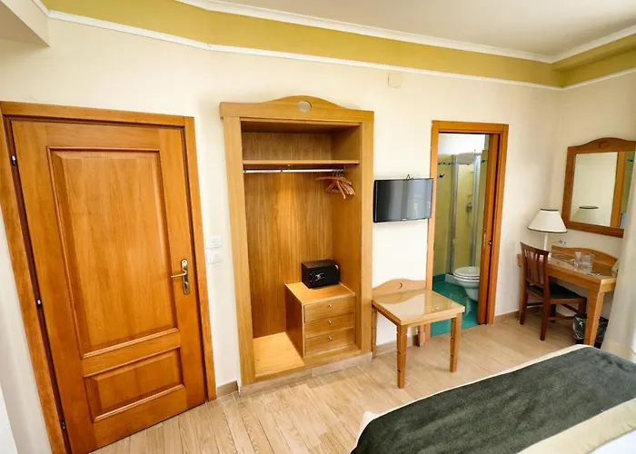 Classic King Room